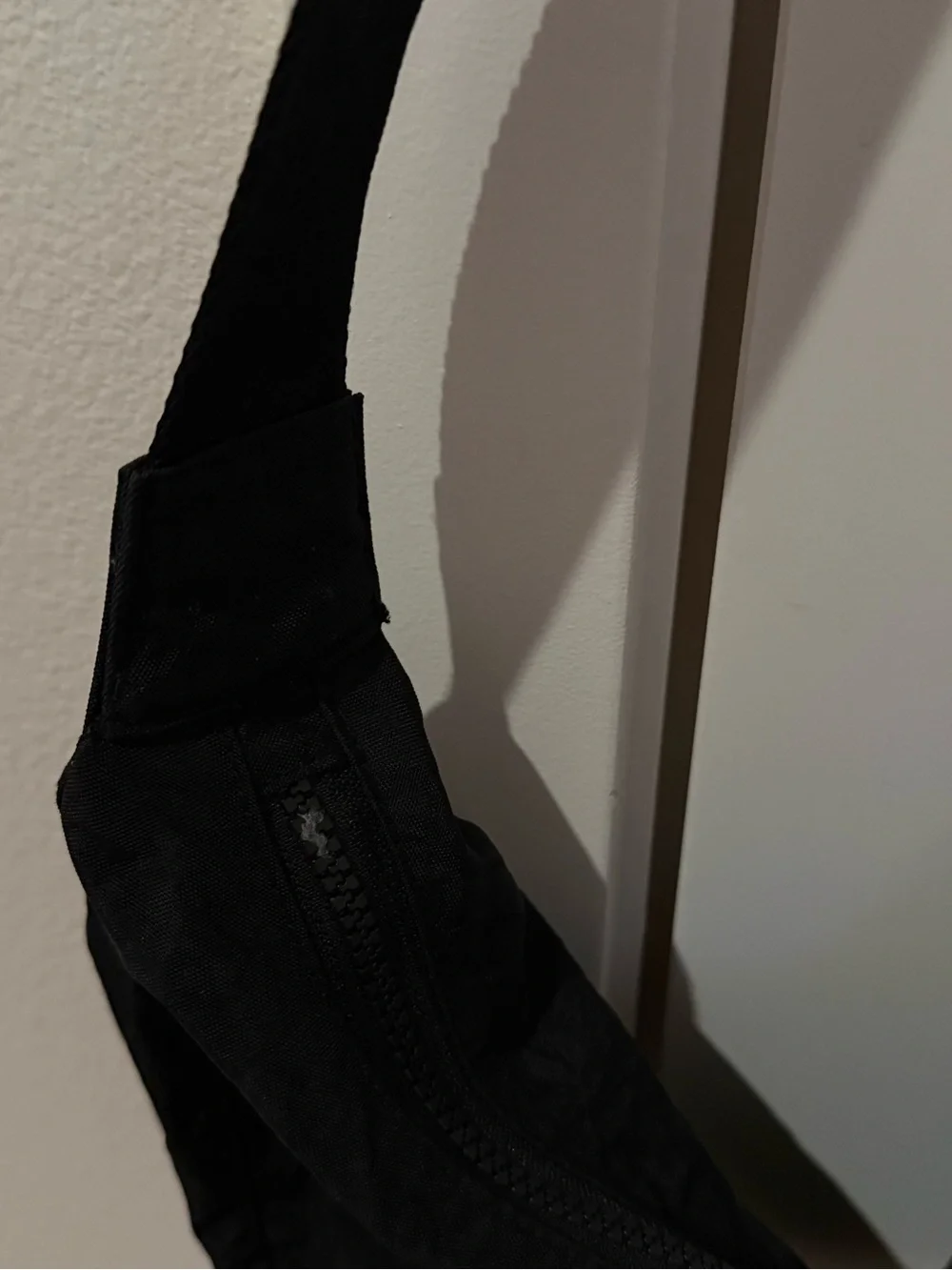 BAGGU Black Crescent Shoulder Bag with Branded Strap